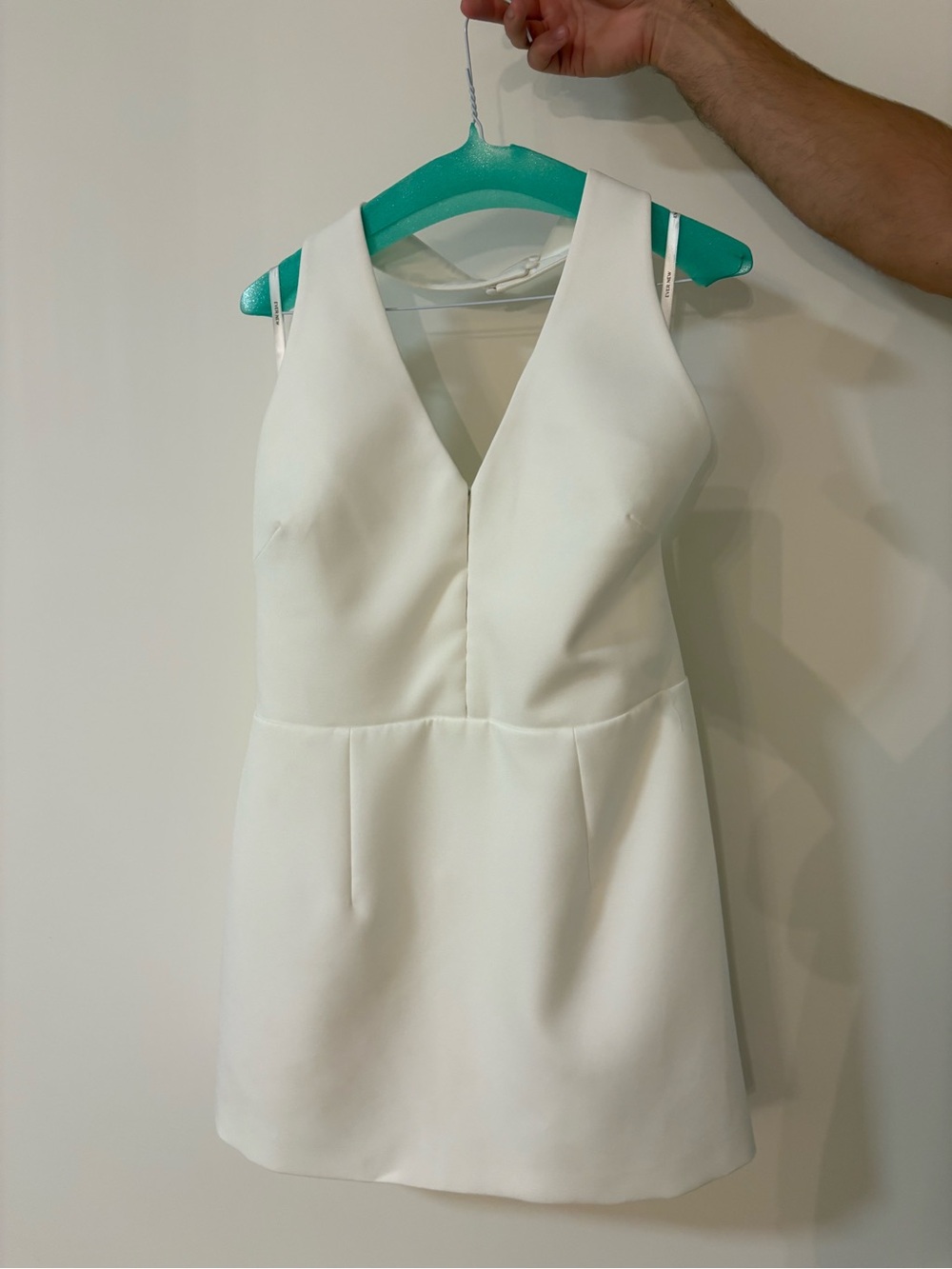 Ever New White V-Neck Sleeveless Mini Dress